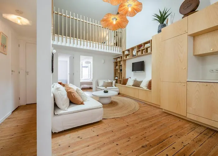 ღ Mezzanine • T4 Spacieux, Lumineux Et Cosy Apartment *