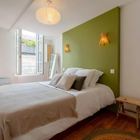 דירה ღ Mezzanine • T4 Spacieux, Lumineux Et Cosy *